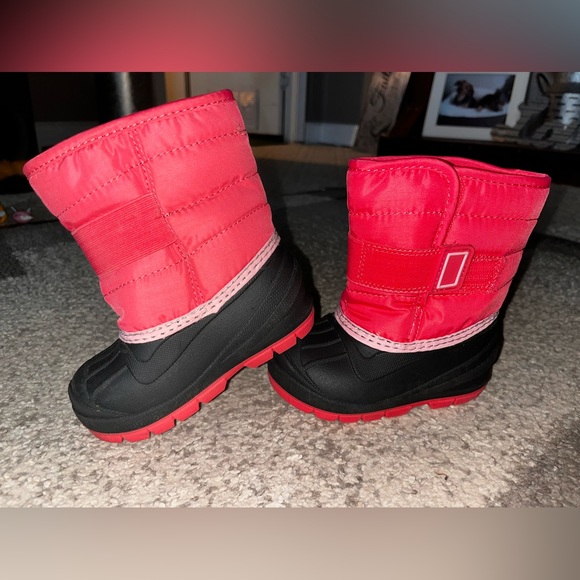 Cat & Jack sz 6 toddler girl thermolite pink winter boots EUC - Picture 2 of 6